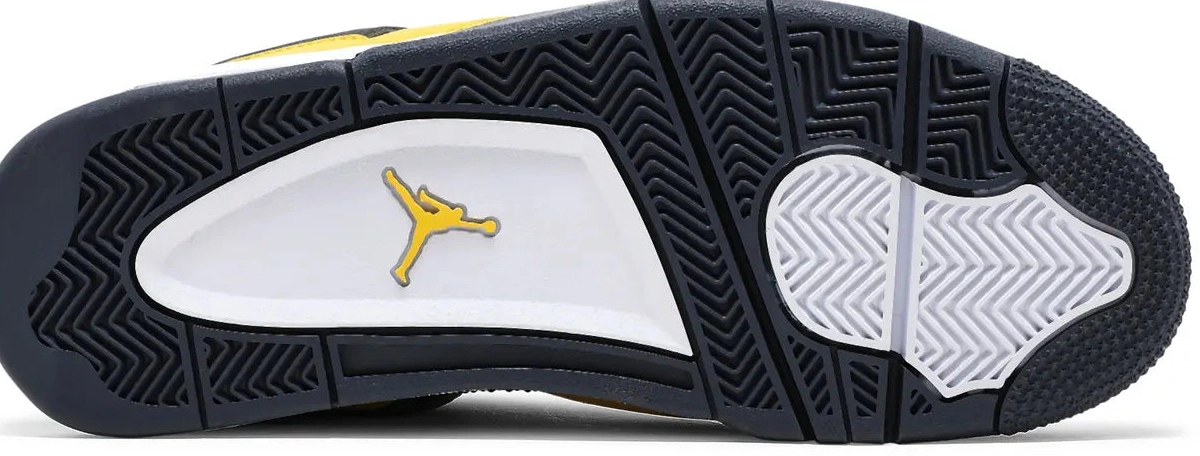 Air Retro Jordan 'Lightning' 2021 4 0731